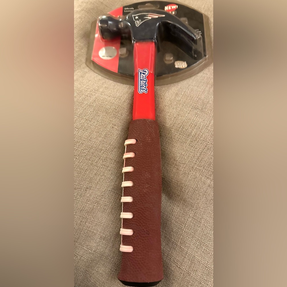 NEW NWT Pro-Grip New England Patriots NFL Limited Edition Hammer Football Grip